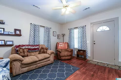 2004 4th Ave, Clanton, AL 35045 photo 9