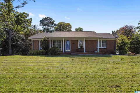 905 Lay Dam Rd, Clanton, AL 35045 photo 1