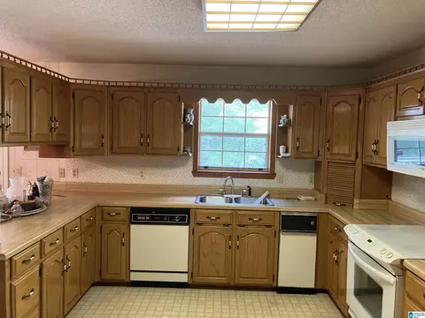 3822 Burrows Xing, Jasper, AL 35504 photo 18