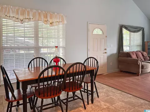 282 Miranda Rd, Warrior, AL 35180 photo 8