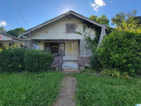 1332 44th Pl N, Birmingham, AL 35212