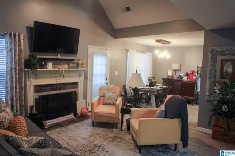 405 Cedar Grove Ln, Maylene, AL 35114 photo 10