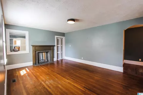 409 E 5th St, Anniston, AL 36207 photo 11