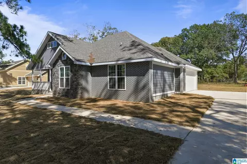 814 Powers St, Clanton, AL 35045 photo 40