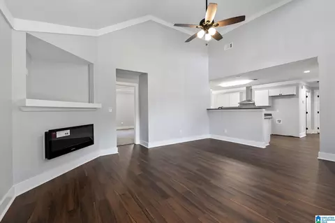 814 Powers St, Clanton, AL 35045 photo 9