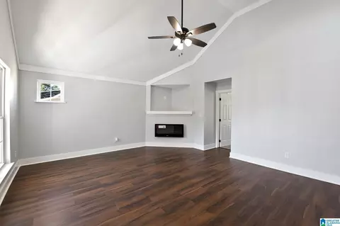 814 Powers St, Clanton, AL 35045 photo 8