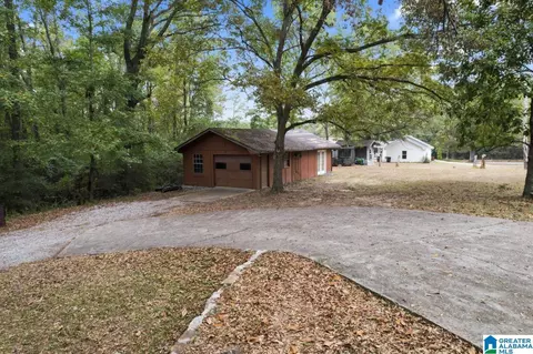 95 Bay St, Clanton, AL 35045 photo 5
