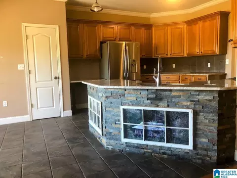 1505 Overlook Pt, Warrior, AL 35180 photo 9