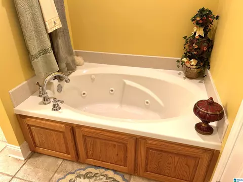 906 Wilson Rd, Clanton, AL 35045 photo 4