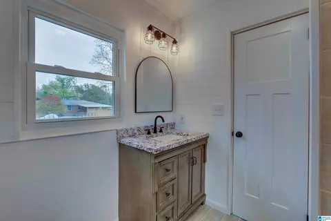 308 Penter Ave, Clanton, AL 35045 photo 31