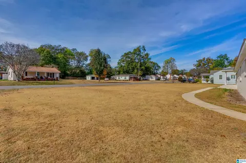 308 Penter Ave, Clanton, AL 35045 photo 10