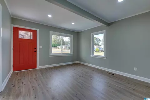 308 Penter Ave, Clanton, AL 35045 photo 11