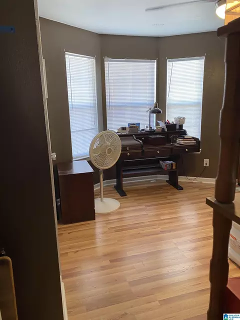 400 Panoramic Cir, Warrior, AL 35180 photo 17