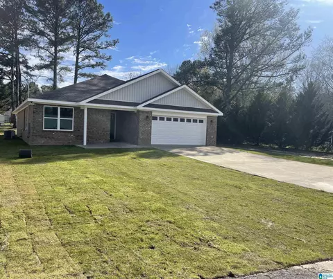 113 Alan Dr, Clanton, AL 35045 photo 3