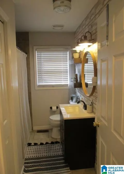 75 Pine St, Oneonta, AL 35121 photo 23