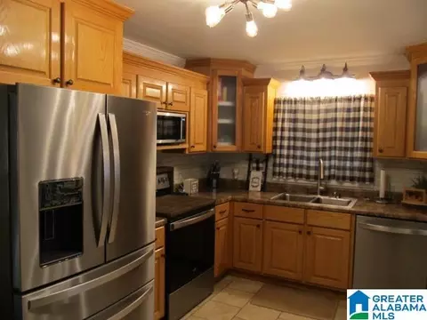 75 Pine St, Oneonta, AL 35121 photo 8