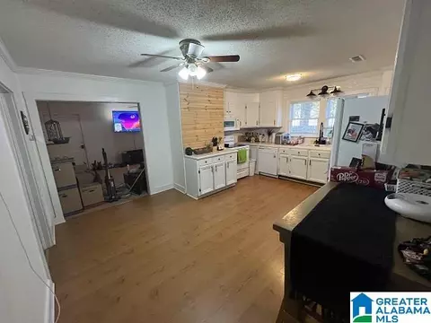 408 11th St N, Clanton, AL 35045 photo 5