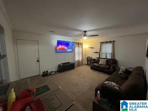 408 11th St N, Clanton, AL 35045 photo 2