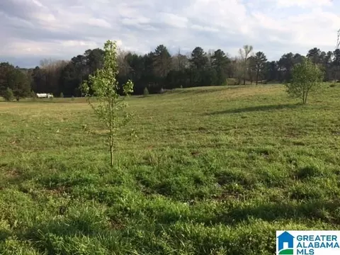 8525 Cross Crk #/3, Bessemer, AL 35023