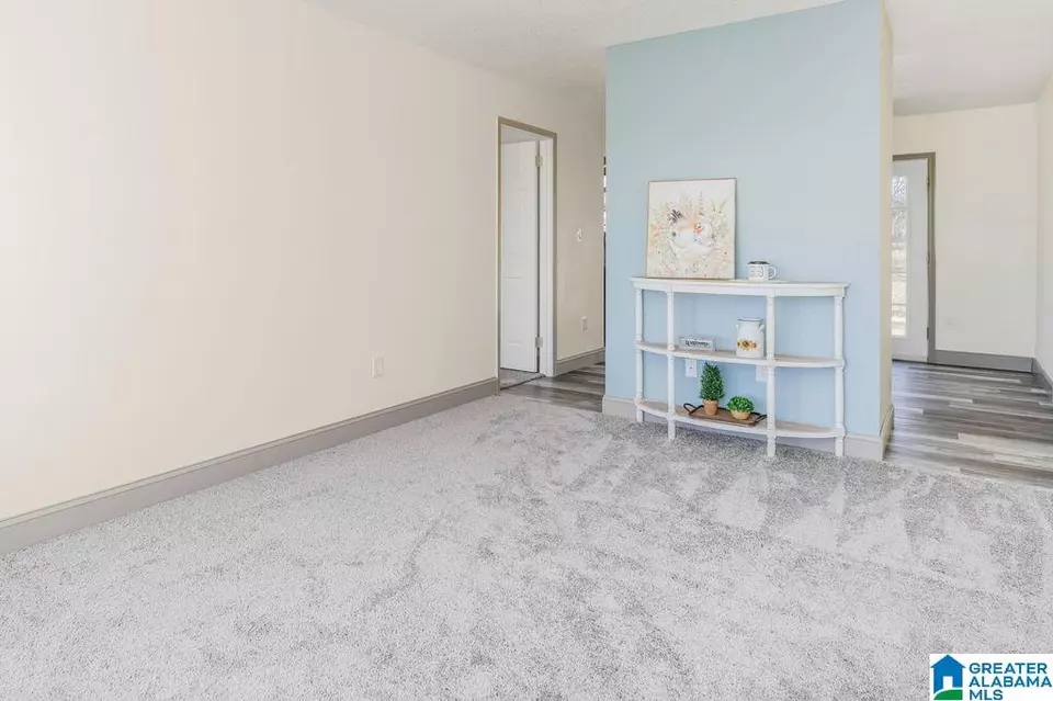 215 Joyce St, Prattville, AL 36066 28 Photos Movoto