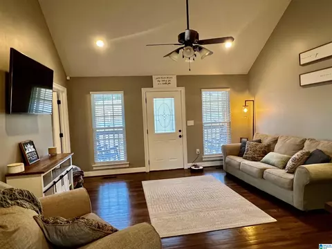 2005 Armstrong Loop Rd, Hayden, AL 35079 photo 5