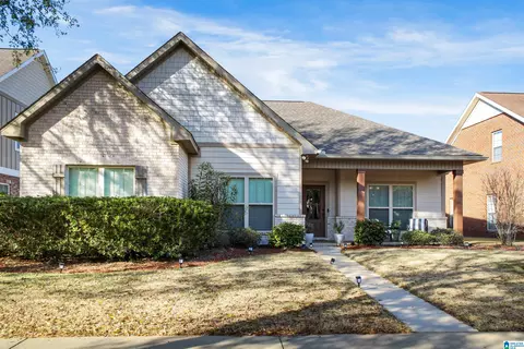 204 Kelso Ln, Dothan, AL 36305 photo 1