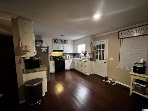 802 Fred Terry Rd, Locust Fork, AL 35097 photo 3