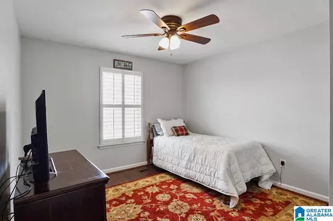 Bedroom - 459 Cedar Grove Ln, Maylene, AL 35114 photo 2 of 4