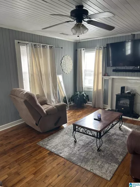 206 Hinkle Rd, Clanton, AL 35045 photo 2