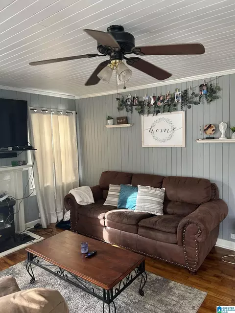 206 Hinkle Rd, Clanton, AL 35045 photo 3