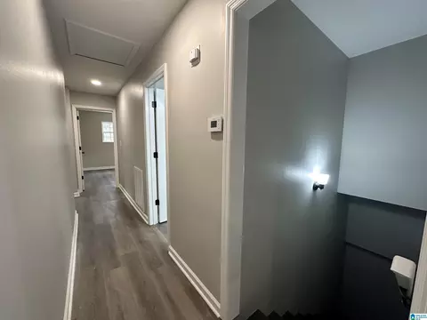 Entry Way - 423 Spring Trl, Warrior, AL 35180 photo 2 of 6