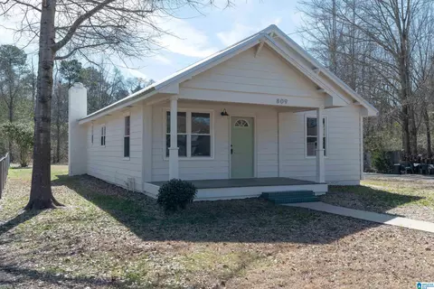 809 14th Ave N, Clanton, AL 35045 photo 3