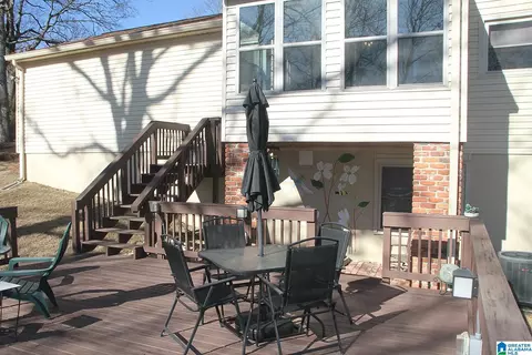 Exterior - 814 Apache Pass, Anniston, AL 36206 photo 9 of 11