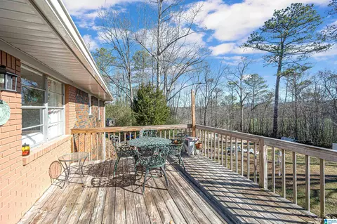 Exterior - 526 Dallas Loop Rd, Trafford, AL 35172 photo 5 of 11