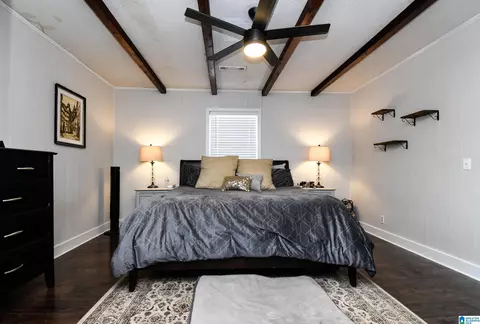 Bedroom - 1120 Lay Dam Rd, Clanton, AL 35045 photo 1 of 5