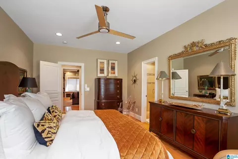 Bedroom - 5 Ruby Ridge Rd, Anniston, AL 36207 photo 6 of 8