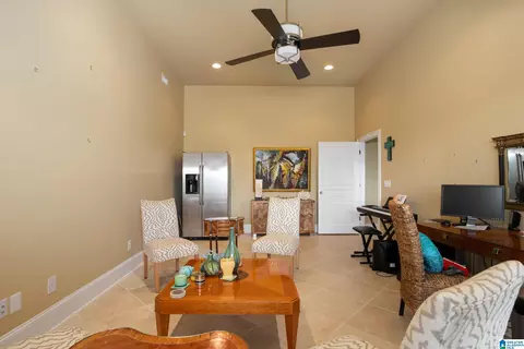 Living - 5 Ruby Ridge Rd, Anniston, AL 36207 photo 5 of 6