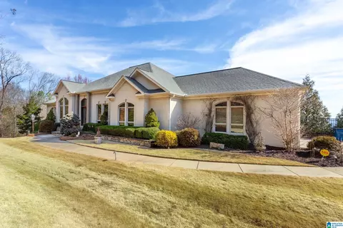 Exterior - 5 Ruby Ridge Rd, Anniston, AL 36207 photo 6 of 11
