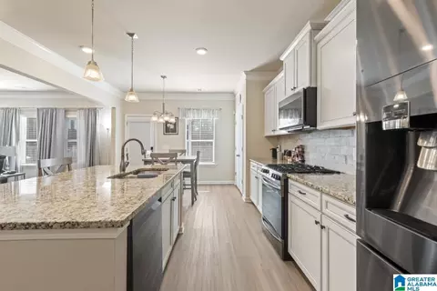 Kitchen - 232 Shepherds Loop, Jasper, AL 35504 photo 4 of 5