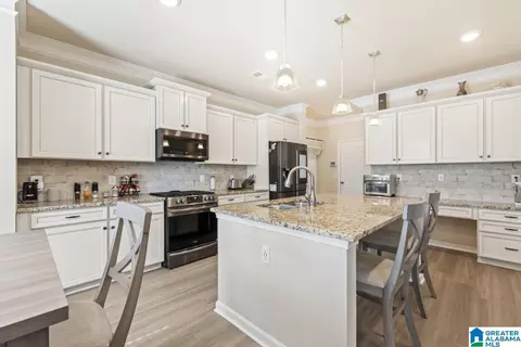Kitchen - 232 Shepherds Loop, Jasper, AL 35504 photo 2 of 5