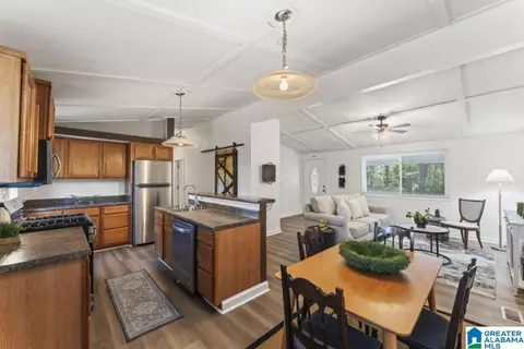 Dining - 623 Phillips Dr, Vincent, AL 35178 photo 1 of 1