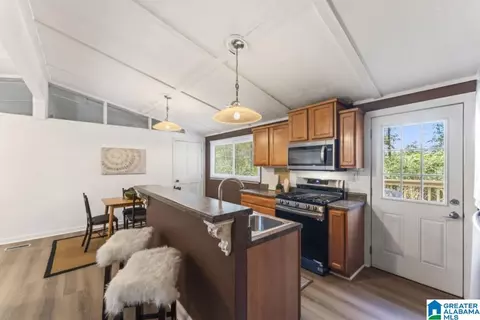 Kitchen - 623 Phillips Dr, Vincent, AL 35178 photo 3 of 5