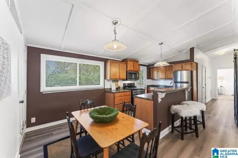 Kitchen - 623 Phillips Dr, Vincent, AL 35178 photo 4 of 5