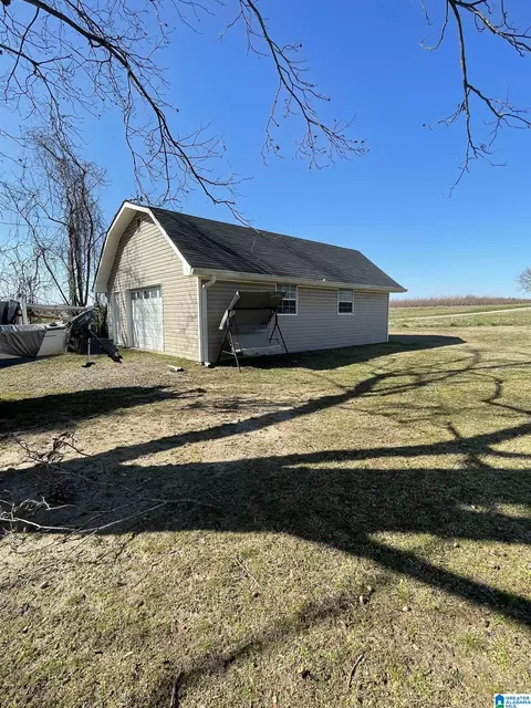 Exterior - 10641 County Road 29, Clanton, AL 35045 photo 7 of 9