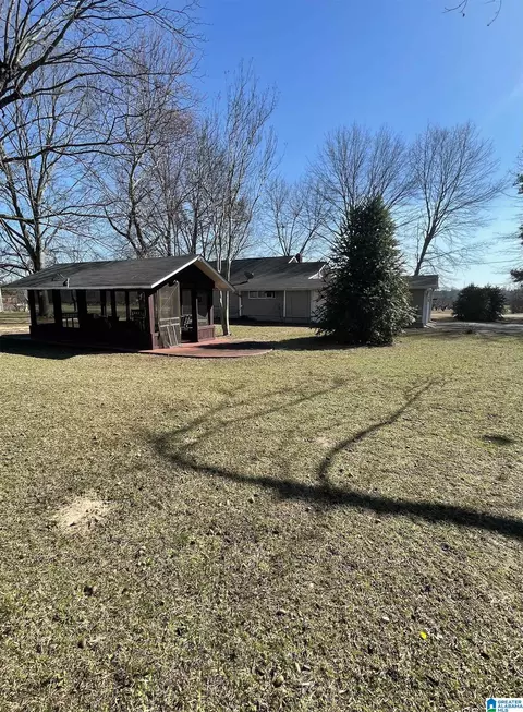 Exterior - 10641 County Road 29, Clanton, AL 35045 photo 8 of 9