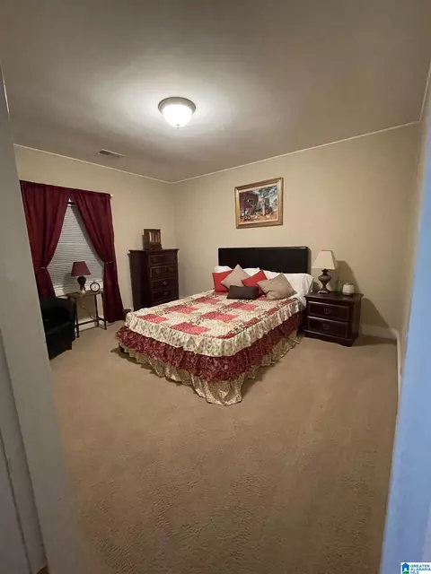 Bedroom - 10641 County Road 29, Clanton, AL 35045 photo 1 of 5