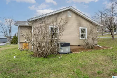 110 2nd St, Warrior, AL 35180 photo 23