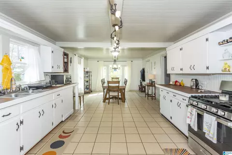 110 2nd St, Warrior, AL 35180 photo 14