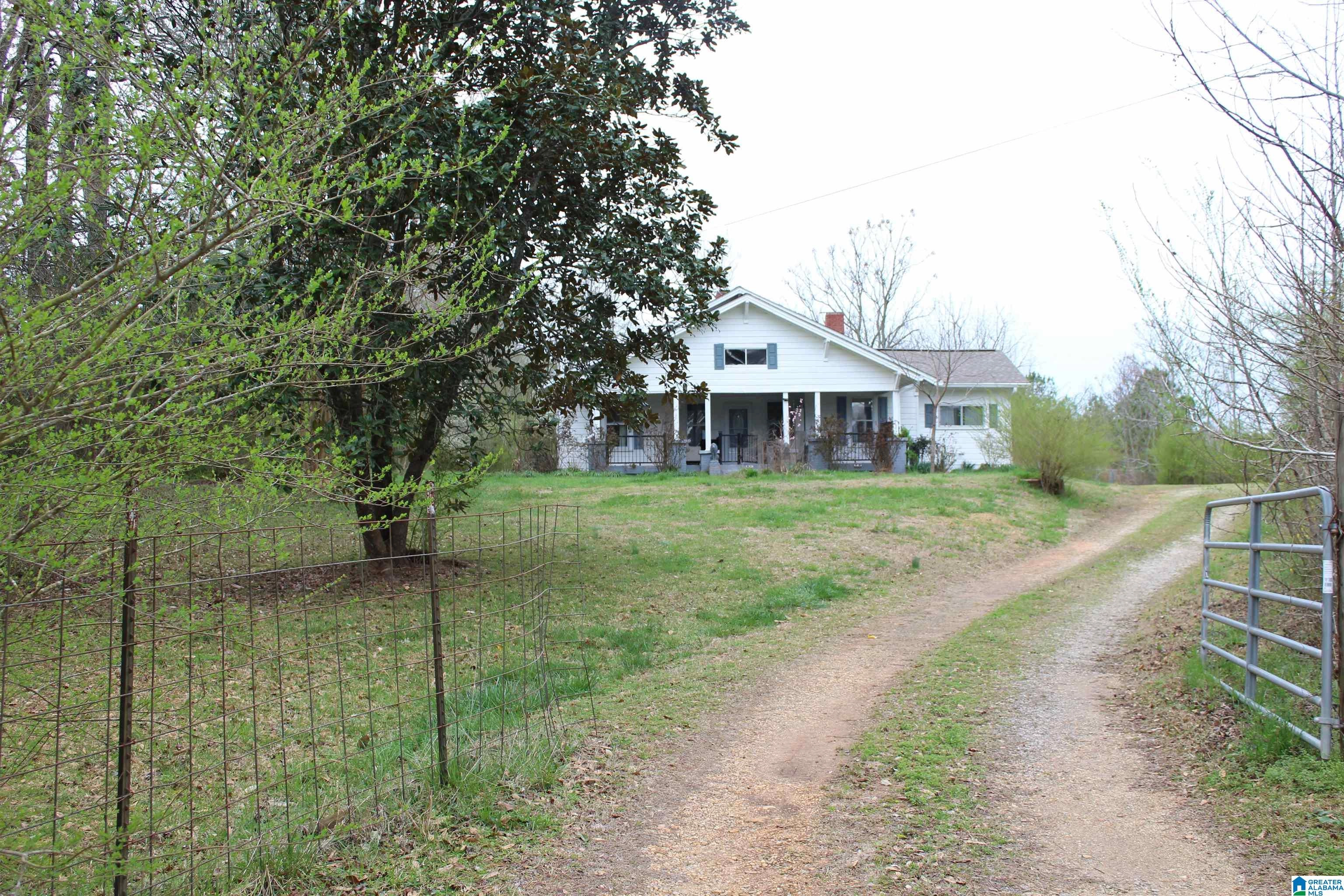 1131 County Rd 436  