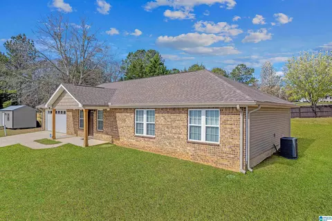 16 Spring Ct, Clanton, AL 35045 photo 4